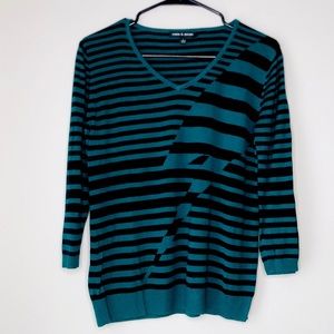 ✨ LAST CHANCE ✨ 
Striped V-Neck Sweater | Large